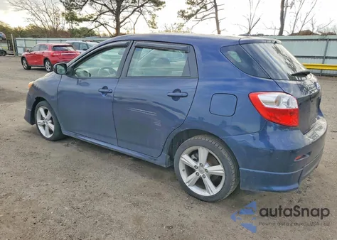 2009 Toyota Corolla Matrix S z USA, uszkodzony, nr VIN 2T1LE40E69C010939